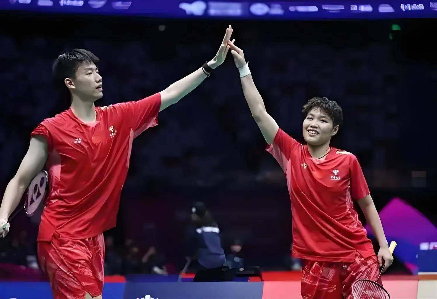 开云sport-中国羽毛球队完胜韩国羽毛球队，辛杜送出助攻