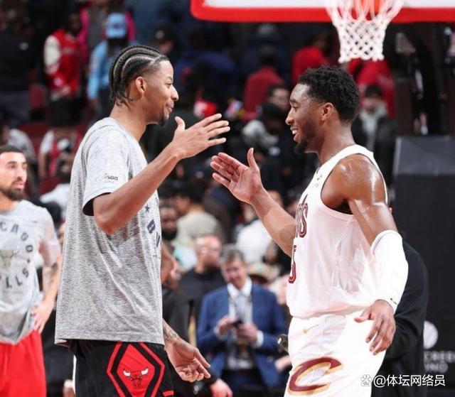公牛轻取勇士，米切尔关键制胜