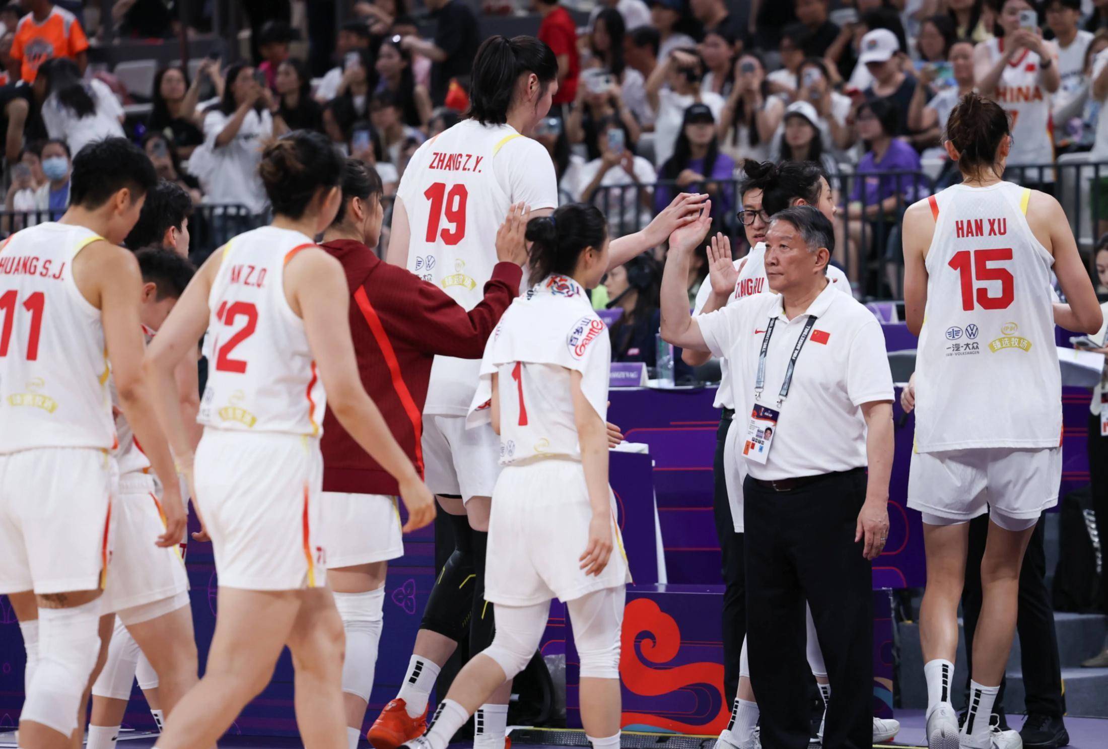 开云体育在线-亚洲杯战术革新取得奇效，引发战术热潮