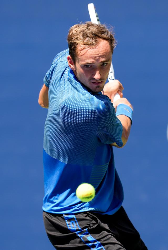 开云体育入口-美网鏖战ATP总决赛，梅德韦杰夫关键制胜