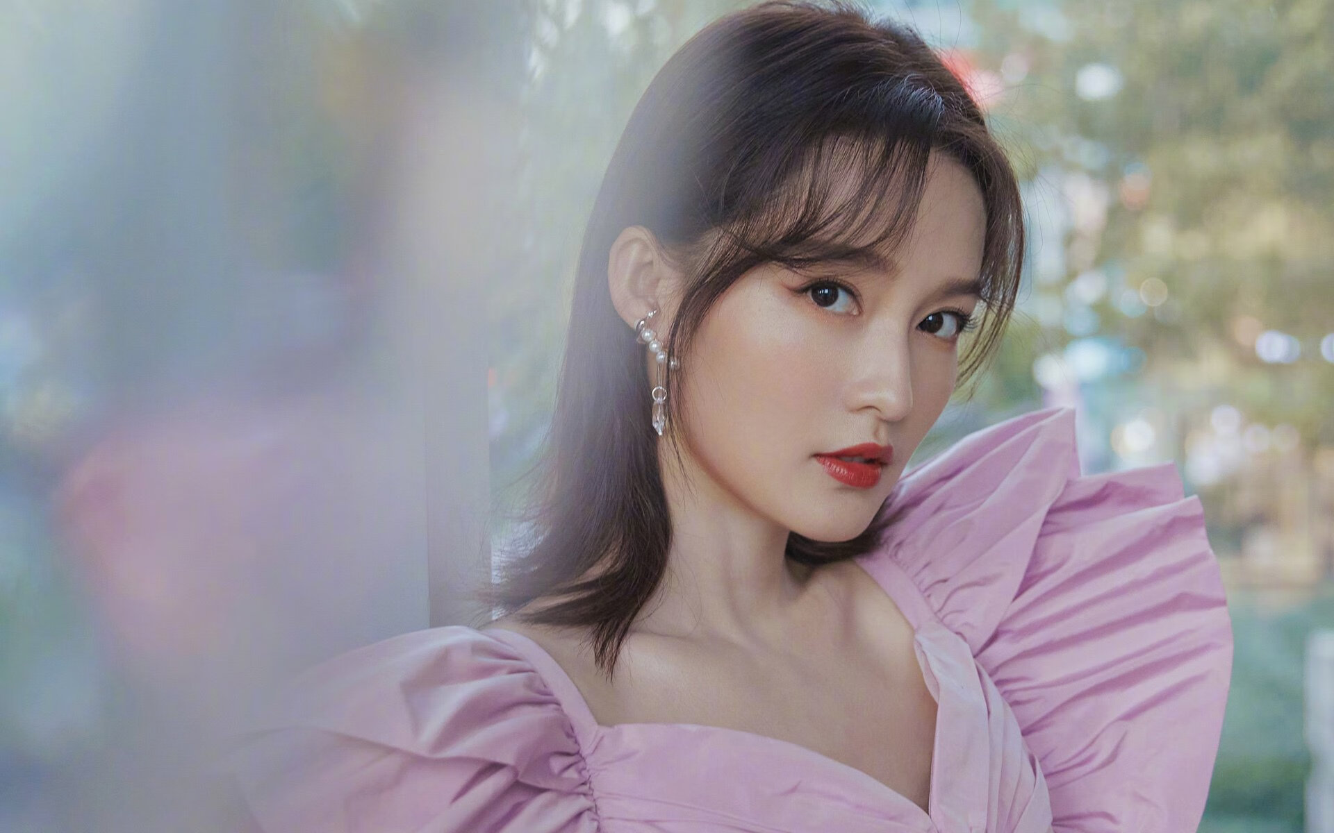 开云体育app-赤道烈焰吞没北境冰川，印尼队奇迹逆转，辛杜女王加冕之战